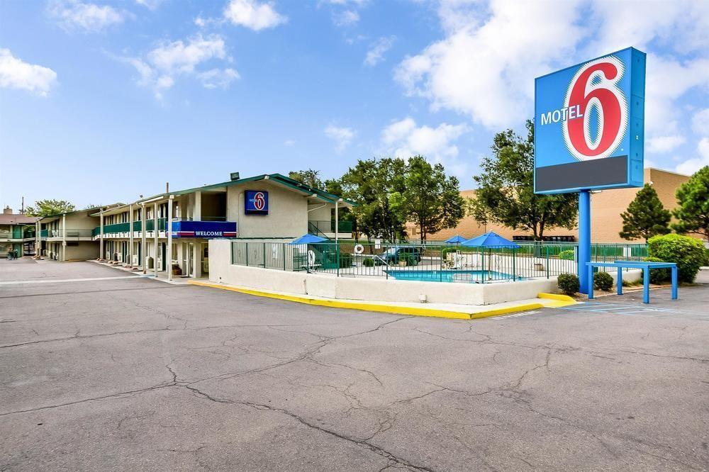 Park Inn By Radisson, Lakewood Exterior photo